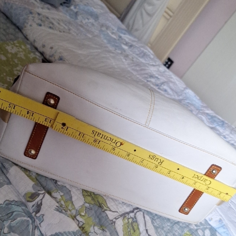 Dooney & Bourke Cream and Brown Leather Shoulder Bag - Picture 14 of 16
